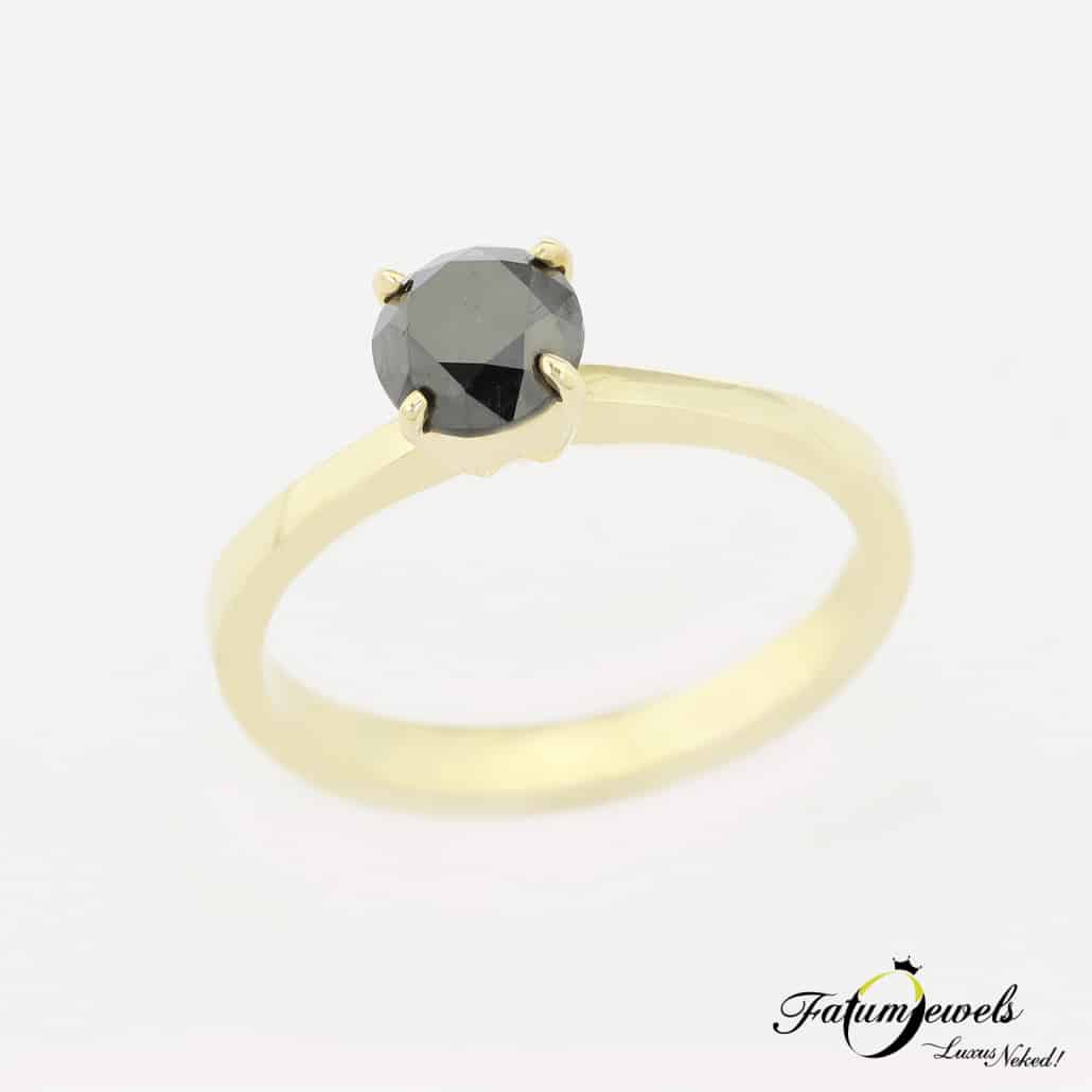 Gyémánt gyűrű egy pillanat, amikor a csend beszélt helyettük - fatumjewels.hu