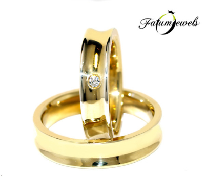 sarga-arany-karikagyuru-s050-0-035ct-tw-vvs1-14k