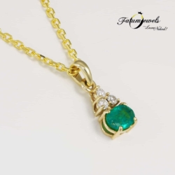 sarga-arany-gyemant-smaragd-medal-lanccal-fr863-gyemant-smaragd