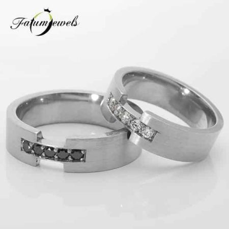 feherarany-karikagyuru-f106-0-35ct-tw-vs1-fekete-opak-14k-1