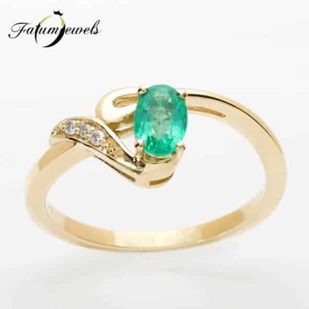 sarga-arany-gyemant-smaragd-gyuru-er314-0-024ct-w-vs1-smaragd-0-50ct-mi-14k