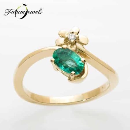 sarga-arany-gyemant-smaragd-gyuru-er349-0-014ct-w-vs1-smaragd-0-45ct-mi-14k
