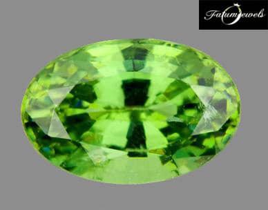 demantoid-granat-csepp-grd02-0-34ct-mi