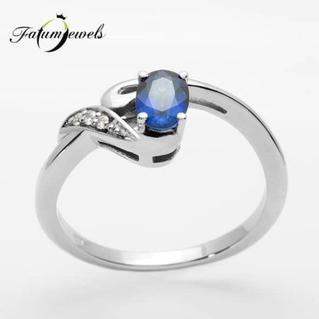 feherarany-gyemant-zafir-gyuru-er304-0-024ct-w-vs1-zafir-0-50ct-vli-14k-1