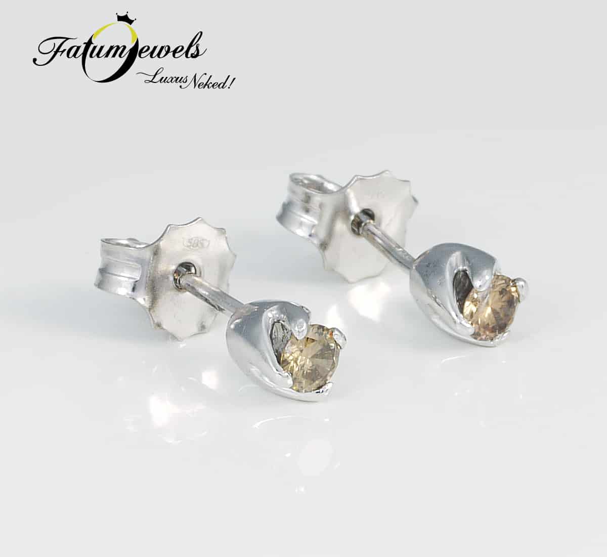 feherarany-konyak-gyemant-fulbevalo-fr758-konyak-gyemant-0-22ct