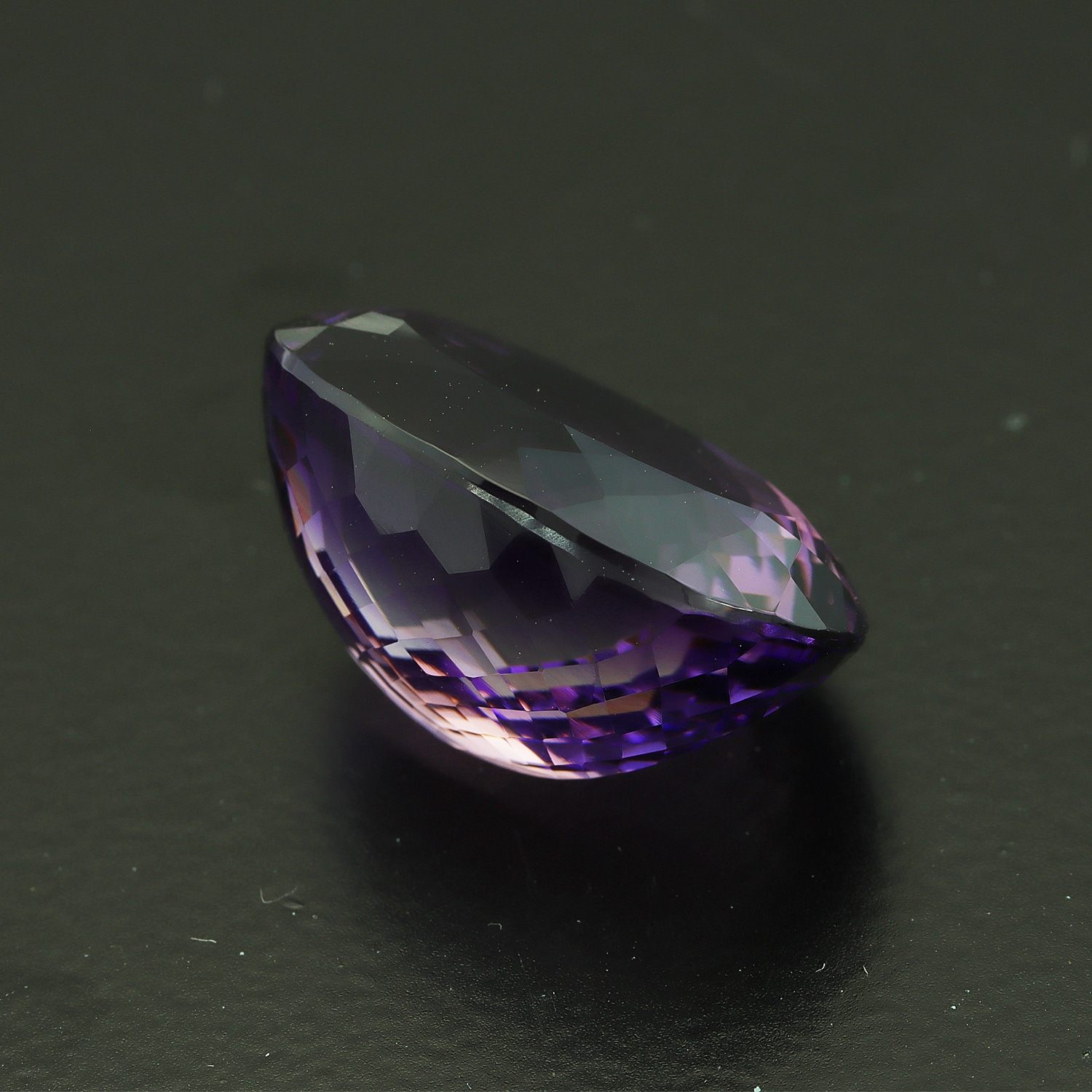 ametiszt-dragako-ovalis-vli-30-38ct-dr012