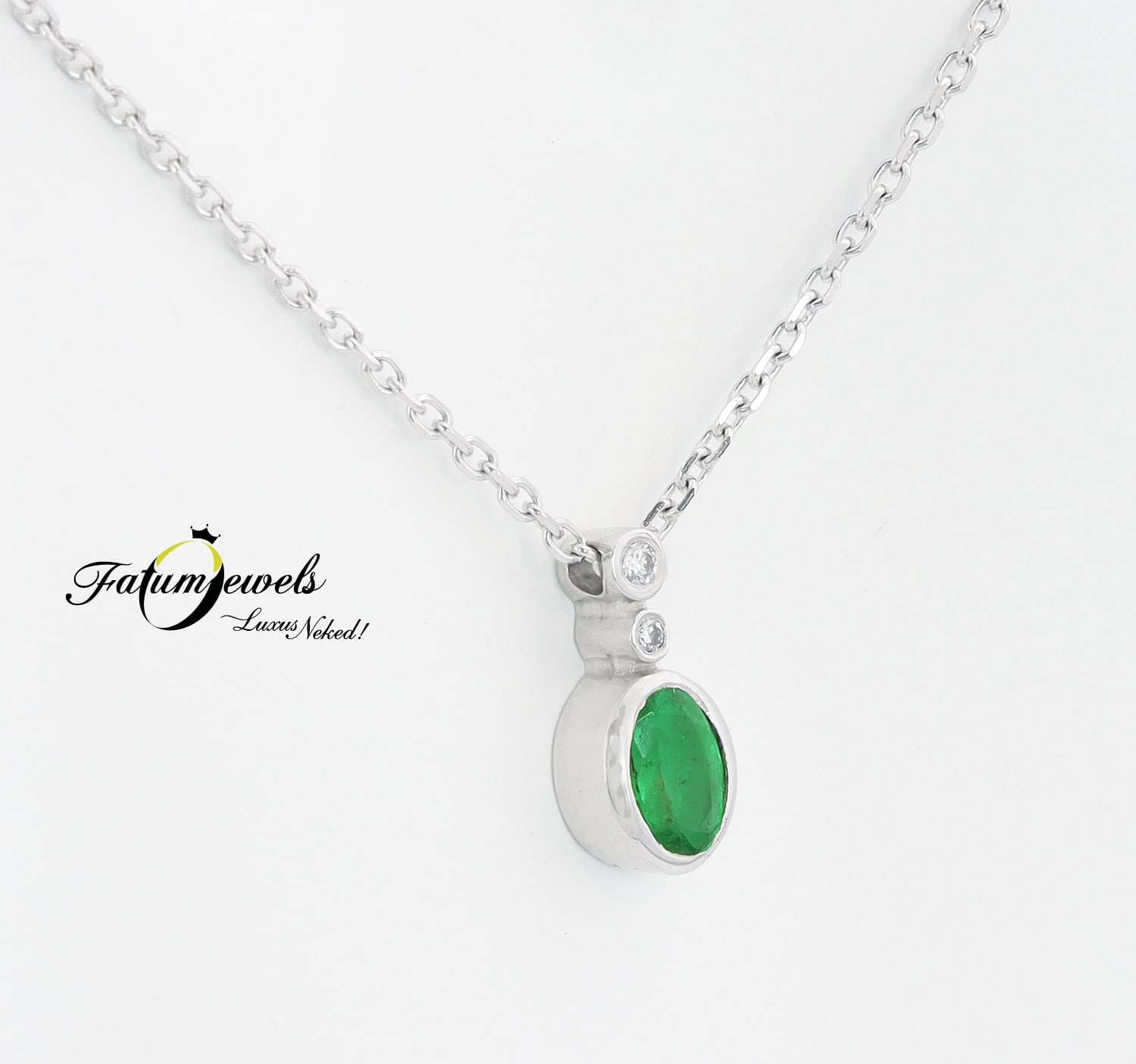 feherarany-gyemant-smaragd-medal-lanccal-fr1125-gyemant-smaragd