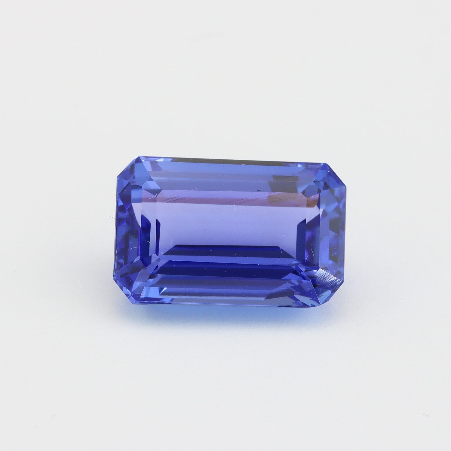 tanzanit-dragako-smaragd-dr008-12-02ct-zoisite-12-02ct