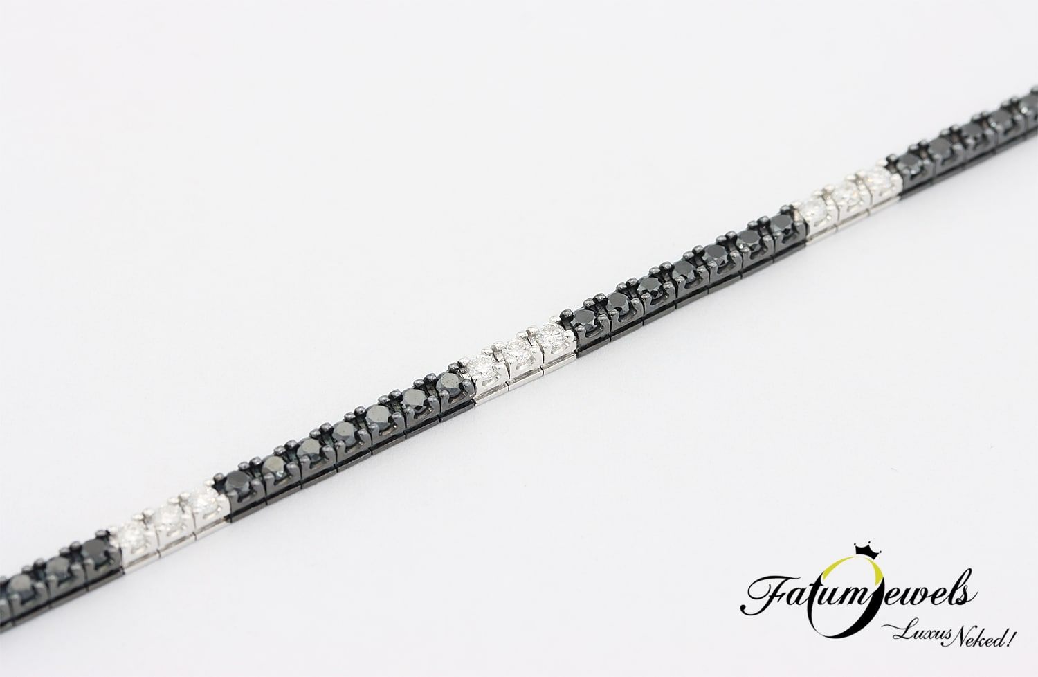 18k-feherarany-feher-es-fekete-gyemant-tenisz-karkoto-fr1633-gyemant-brilians-fekete-gyemant-dragako