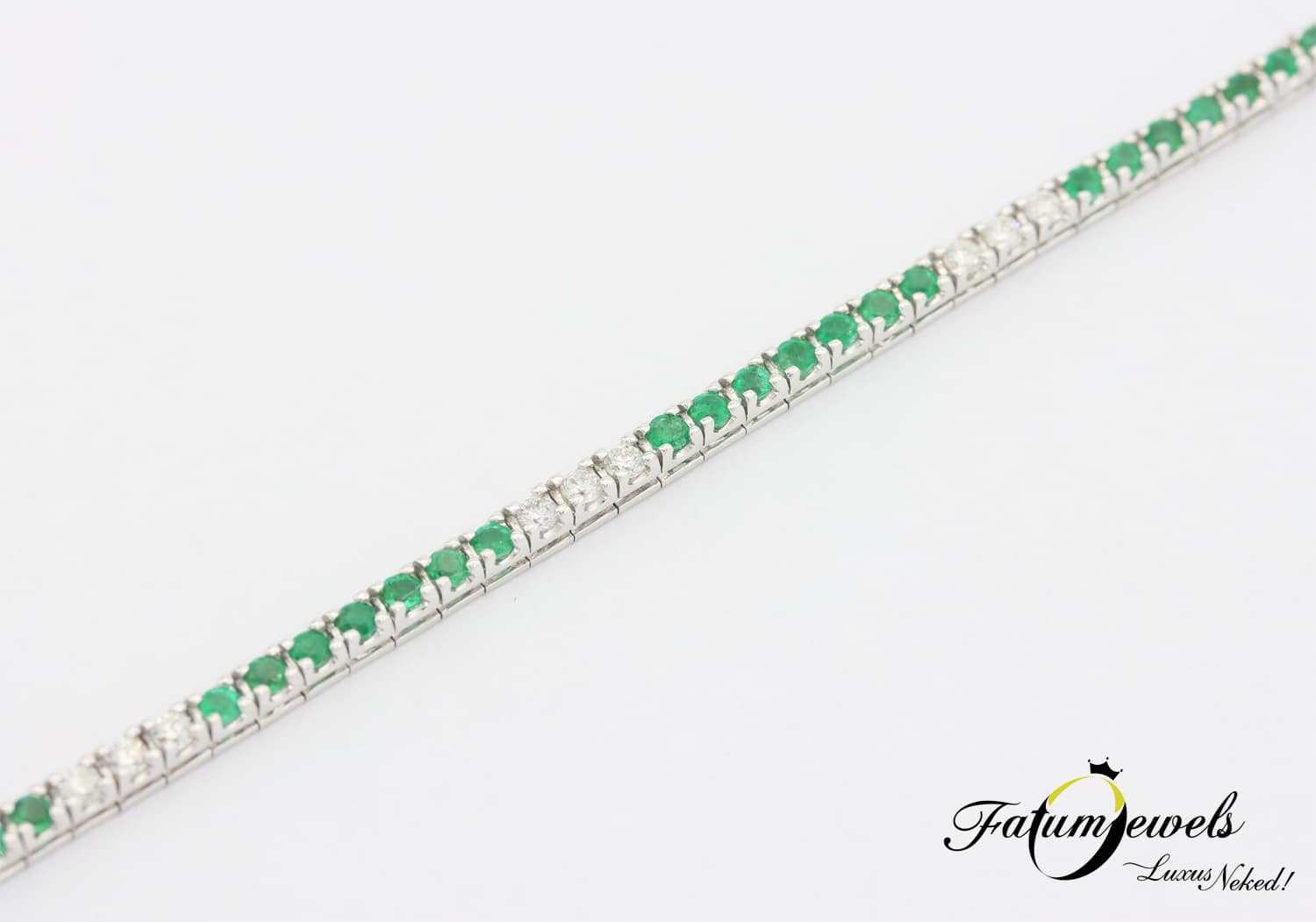 18k-feherarany-gyemant-smaragd-tenisz-karkoto-fr1640-gyemant-dragako-smaragd-dragako