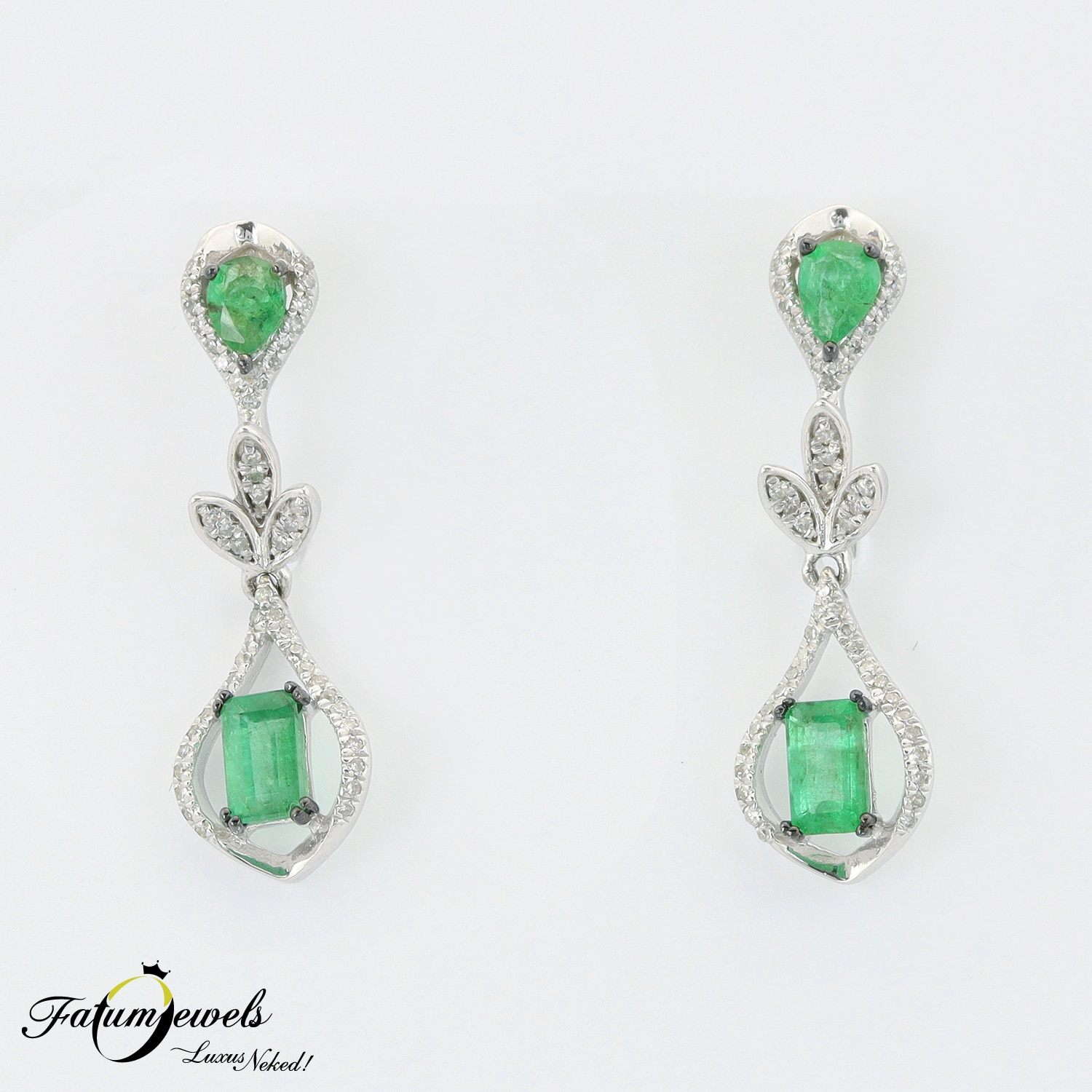 feherarany-francia-kapcsos-logos-gyemant-smaragd-fulbevalo-fr1556-gyemant-brill-smaragd-dragako