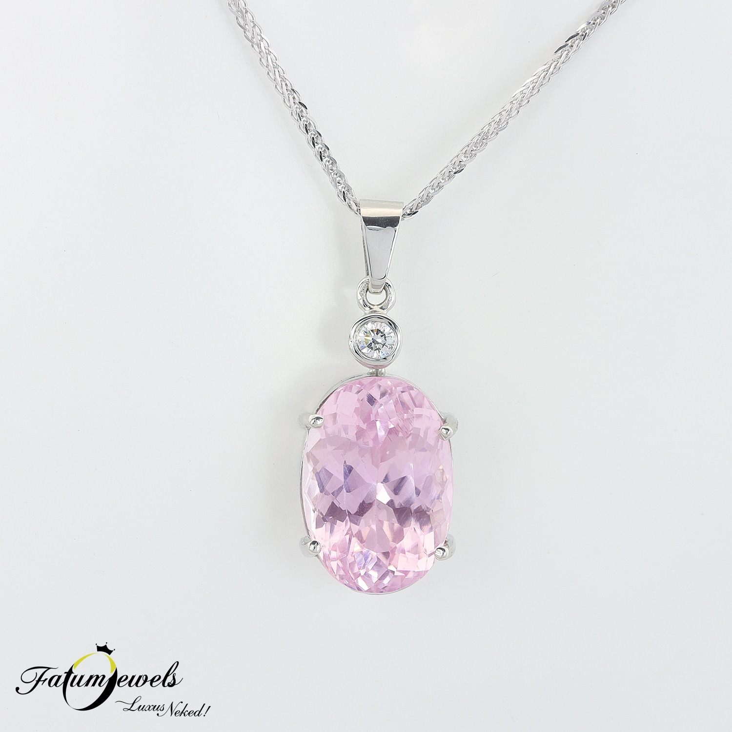 feherarany-gyemant-kunzit-medal-lanccal-fr1793-gyemant-brilians-kunzit-dragako