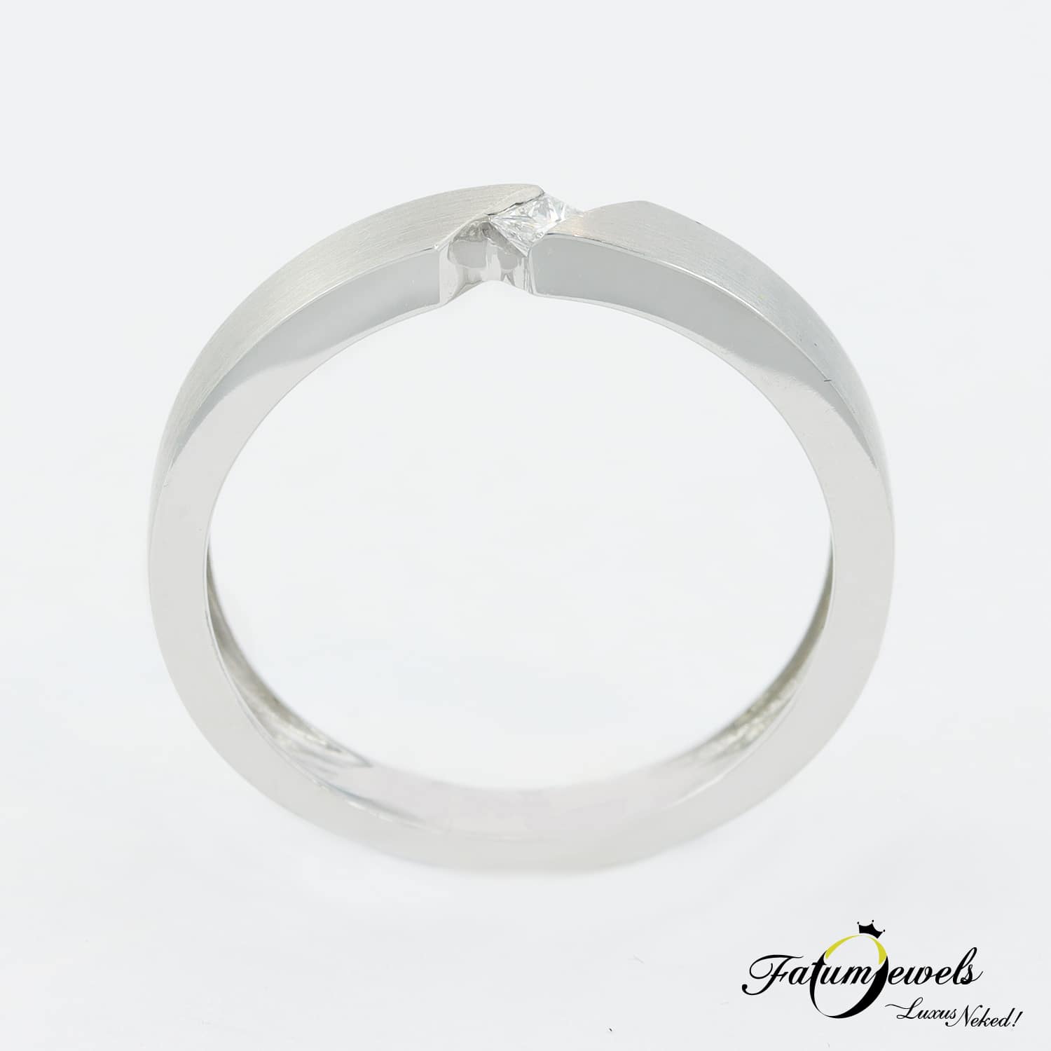 feherarany-princess-gyemant-eljegyzesi-gyuru-fr1536-gyemant-brill