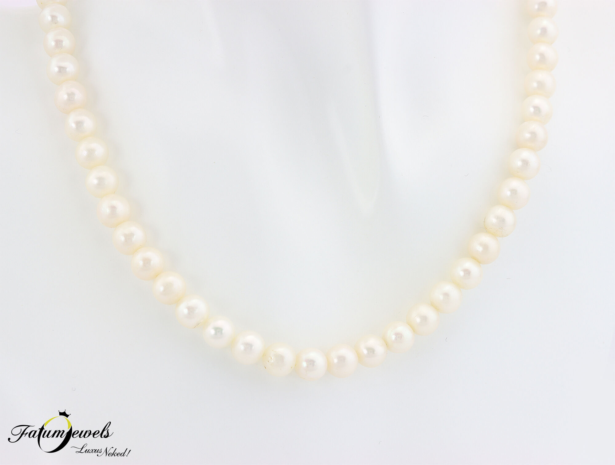 edesvizi-feher-gyongysor-sarga-arany-kapoccsal-fr1850