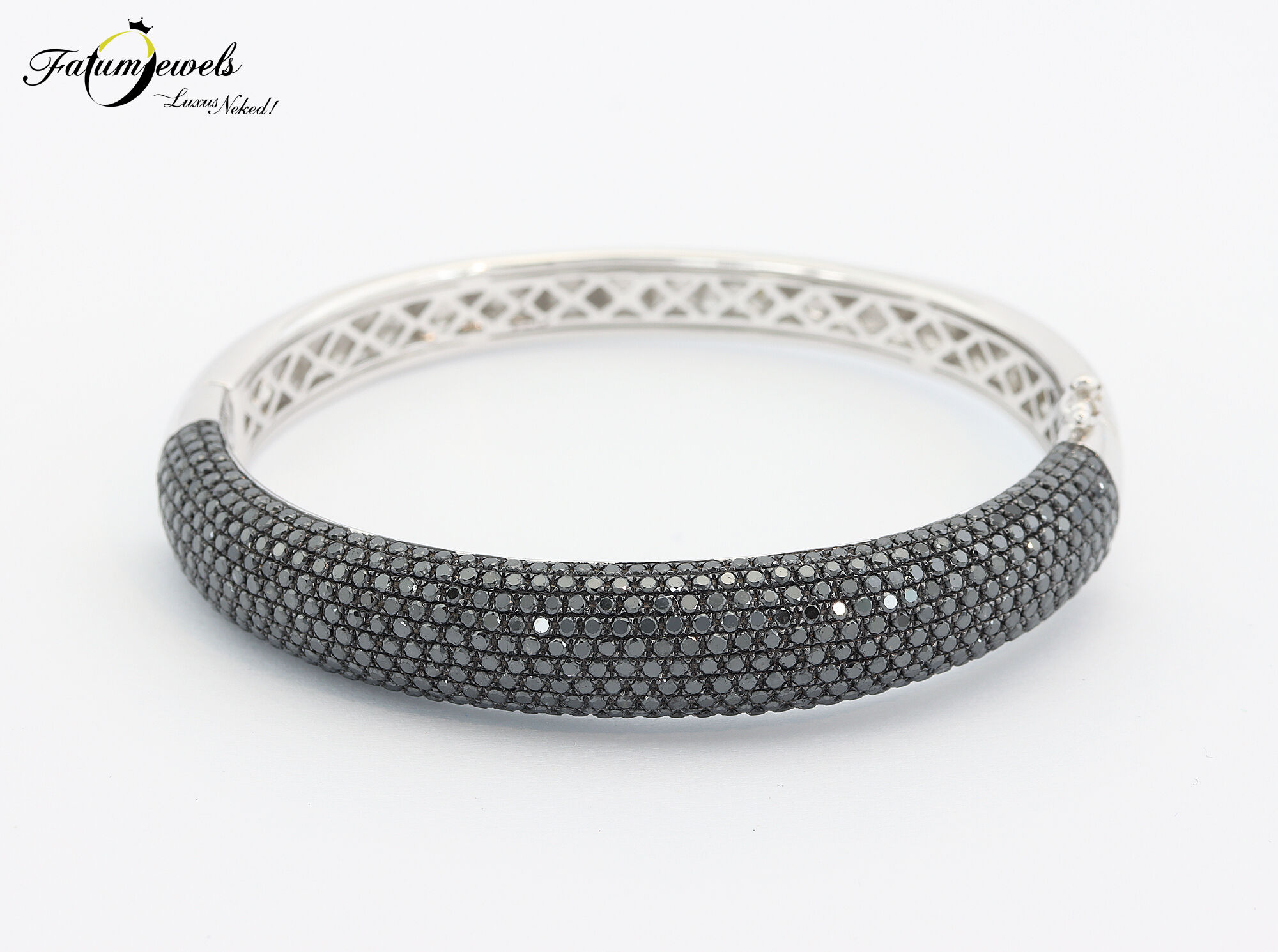 18k-feherarany-fekete-gyemant-karperec-fr1920-fekete-gyemant-brill