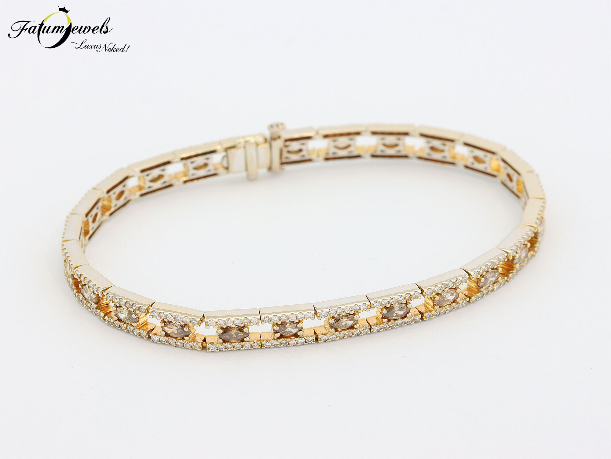 18k-sarga-arany-markiz-konyak-gyemant-karkoto-fr1918-gyemant-konyak-pezsgo