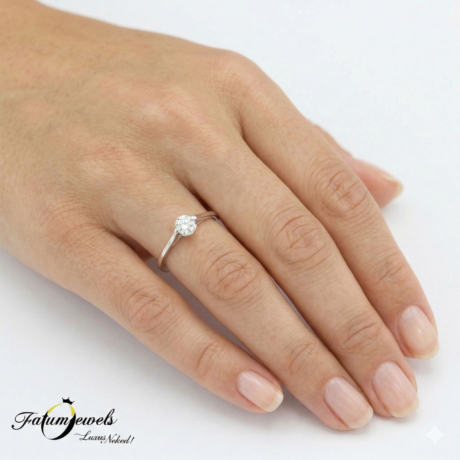 feherarany-gyemant-eljegyzesi-gyuru-fr1940-gyemant-brilians