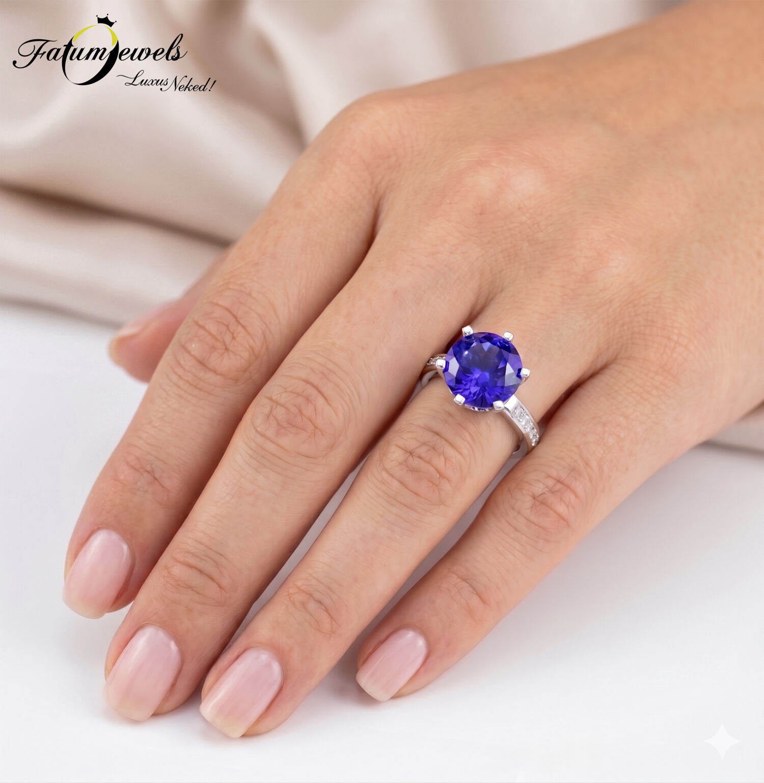 feherarany-szoliter-gyemant-tanzanit-gyuru-fr812-gyemant-tanzanit